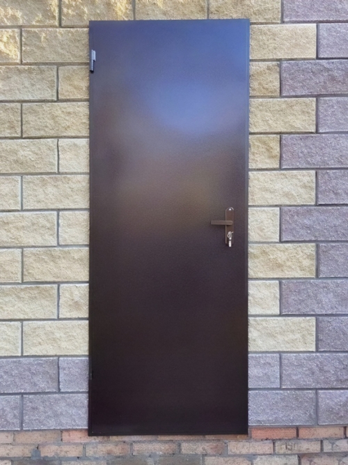 Техническая стальная дверь Техническая стальная дверь